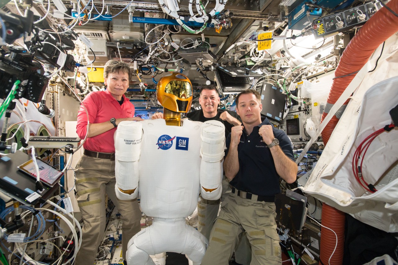 17 08 31 OP Comenzó el viaje a las estrellas 5