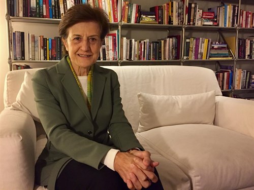 18 10 15 OP Aporofobia 1 Adela Cortina Orts filósofa española Catedrática de Ética de la Universidad de Valencia