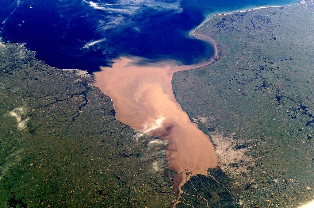 18 12 27 OP Sismos y temblores rioplatenses 3 Mancha urbana de las ciudades de Buenos Aires La Plata y Montevideo