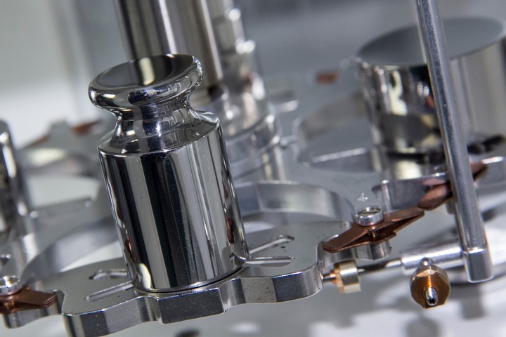 19 03 30 OP Cuánto pesa un kilo 3 Elementos de trabajo del área de Metrología del INTI