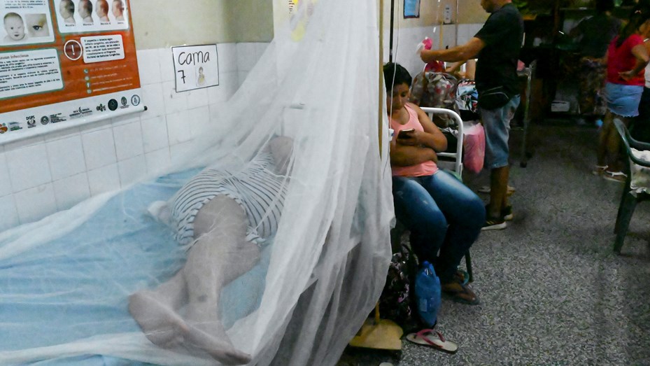 20 02 28 OP Nuevamente la amenaza viene volando 5 Hospitalización en Paraguay