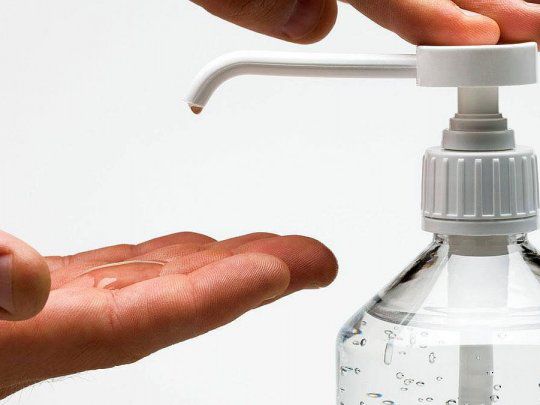 20 06 06 OP La ANMAT detectó un alcohol en gel del que no puede garantizar su calidad 1 Alcohol en gel