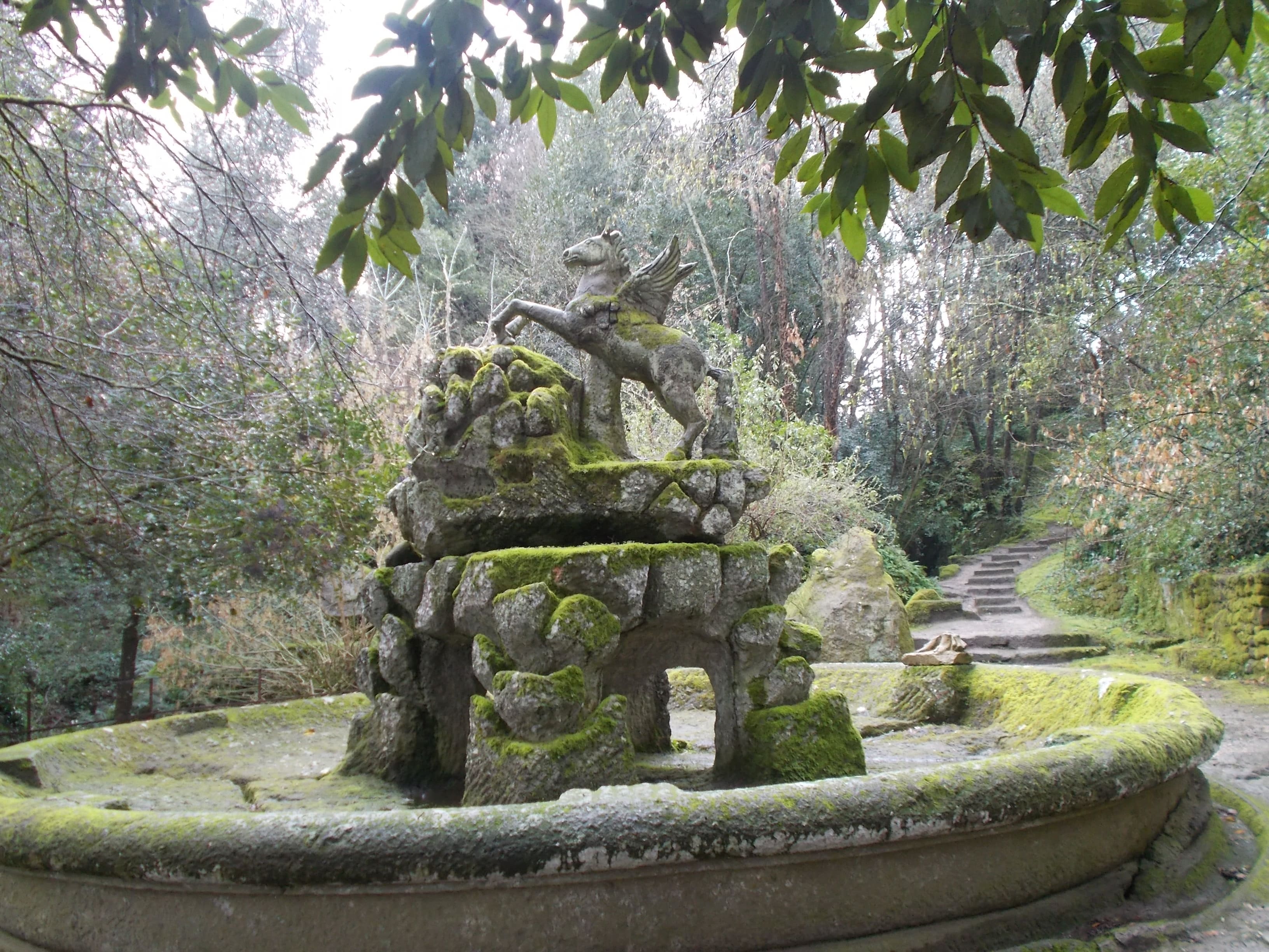 21 11 04 PGD Bomarzo el laberinto inquietante 3